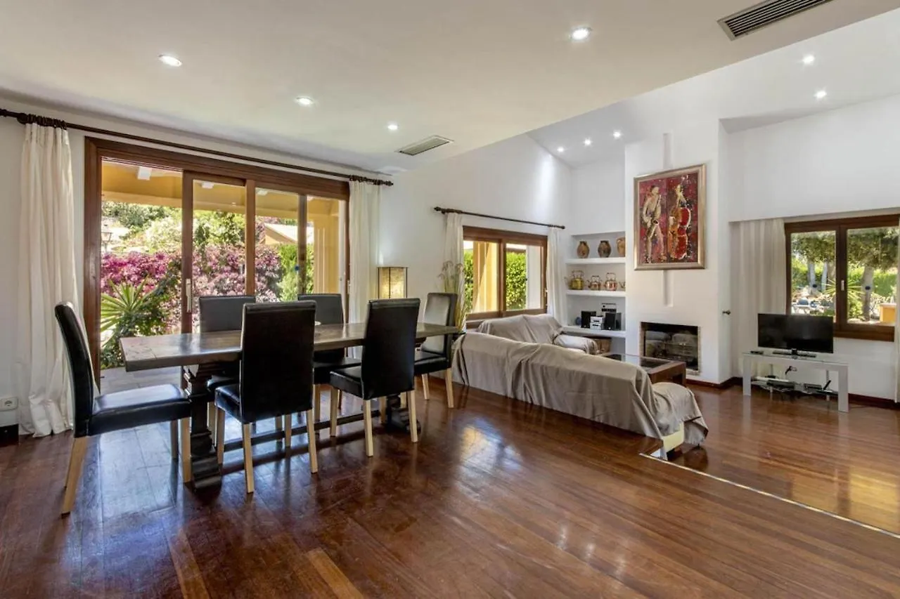 Villa Formosa Cala de Sant Vicenc Spagna